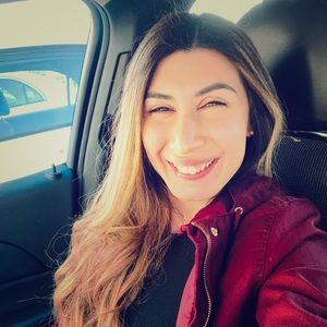 Female clothing and teens